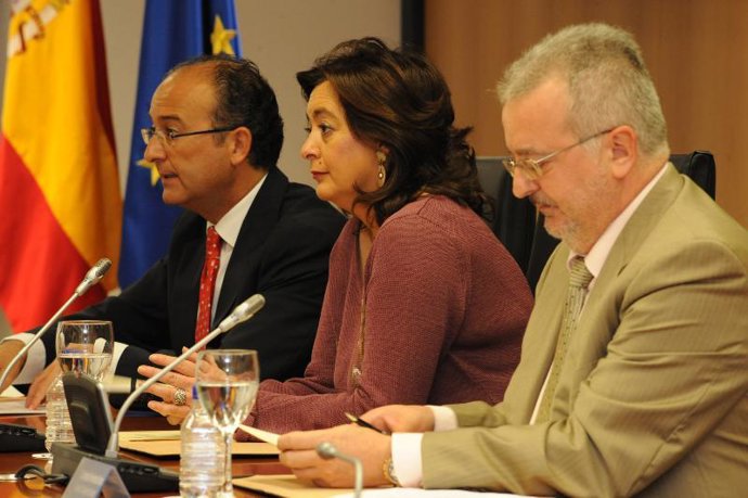 Los consejeros de Innovación, Educación y Empleo (de izquierda a derecha)