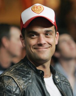 Robbie Williams, preocupado por padecer Gripe A