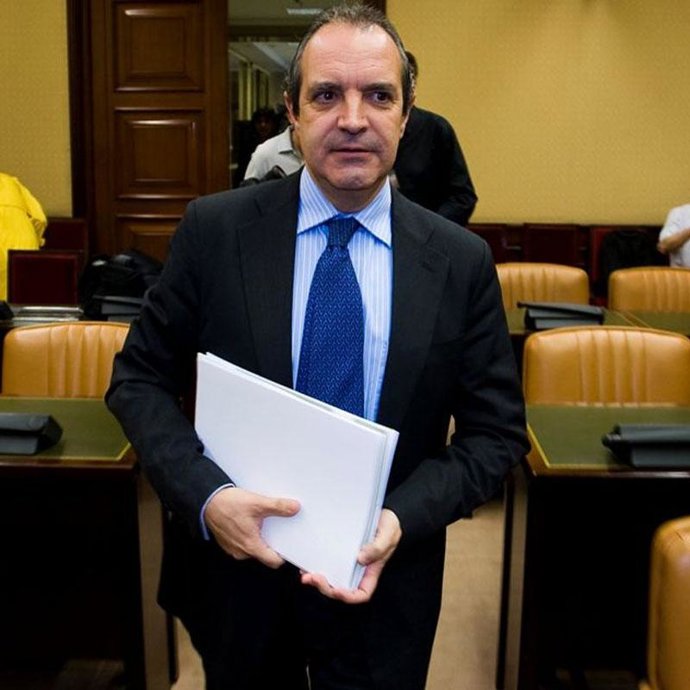 Los grupos parlamentarios piden mejoras en el servicio público de RTVE