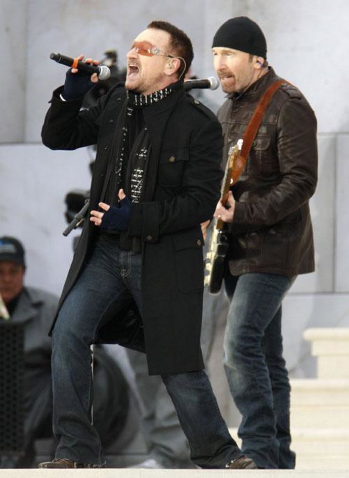 U2 conmemorará la caída del muro con un concierto gratuito en la Puerta de Brandenburgo