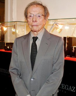 El diseñador Manuel Pertegaz