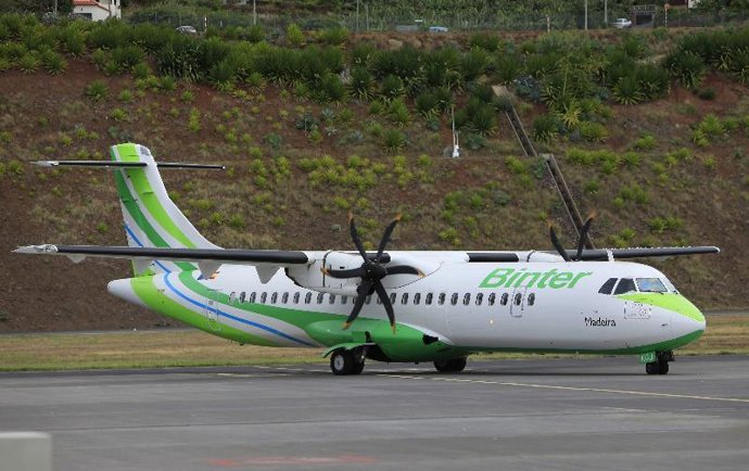 Avión de BinterCanarias