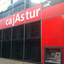 Fachada de Cajastur en Madrid