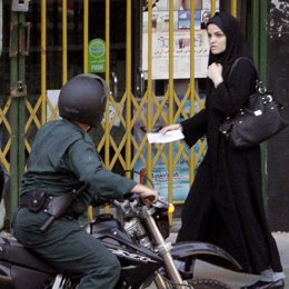 Policía en Irán