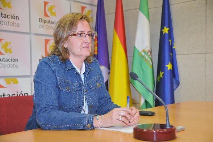 La diputada Reyes Lopera, en la presentación de los Presupuestos