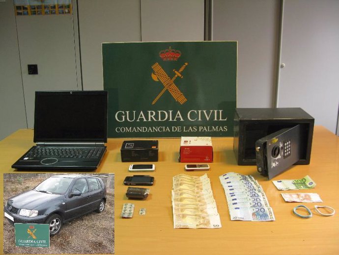 Detenidos dos hombres por robar en una vivienda en Firgas (Gran Canaria) cuando 