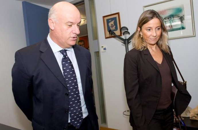 Joe Borg y Pilar Merino en un encuentro anterior.