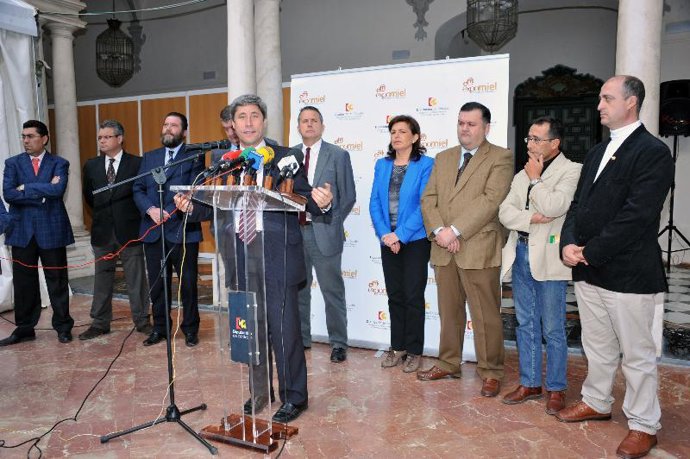 Inauguración de Expomiel