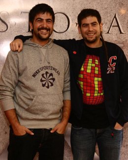Los hermanos Muñoz, de Estopa