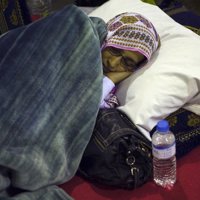 Moratinos cree que los que asesoran a Haidar "le están impidiendo" su objetivo de regresar a El Aaiún