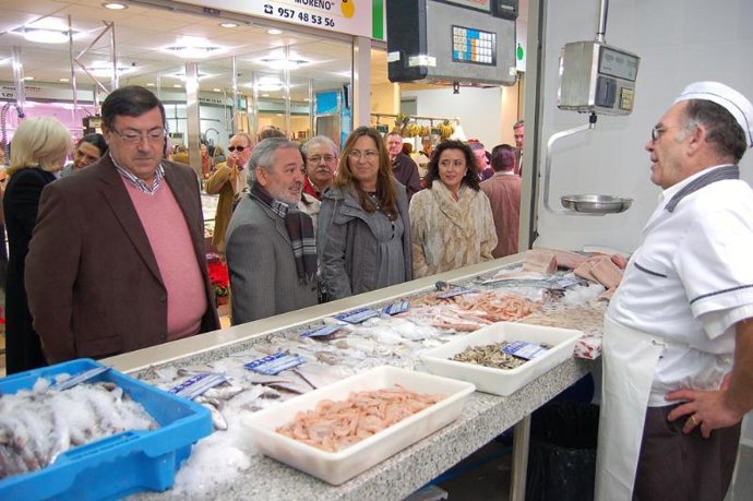 Visita inaugural al mercado