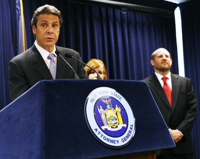 Andrew Como, Fiscal General Nueva York