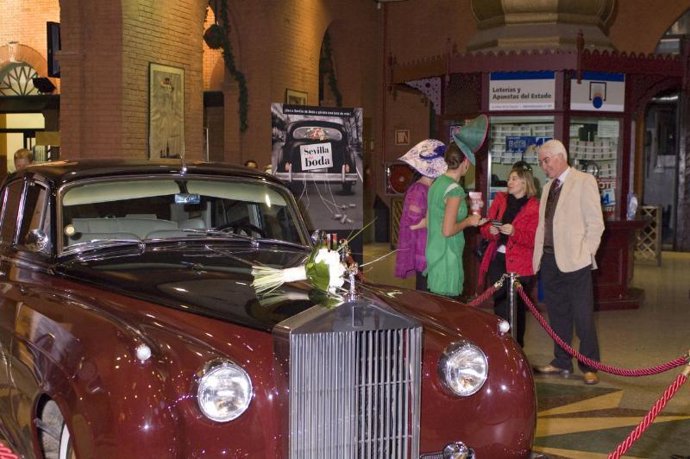 Un Rolls-Royce en la exposición