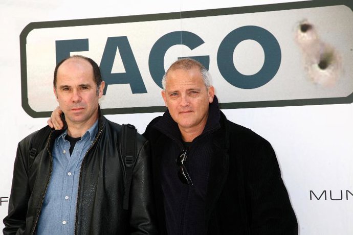 Los protagonistas de la serie.