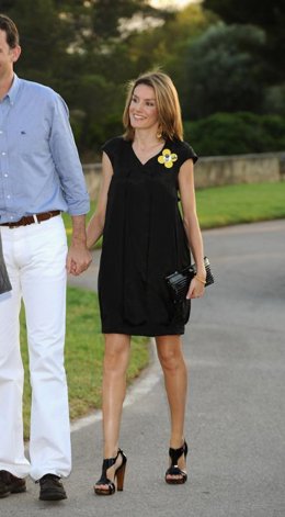 Letizia luciendo el conjunto de Armand Basi