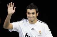 Albiol vuelve a casa después de cuatro temporadas