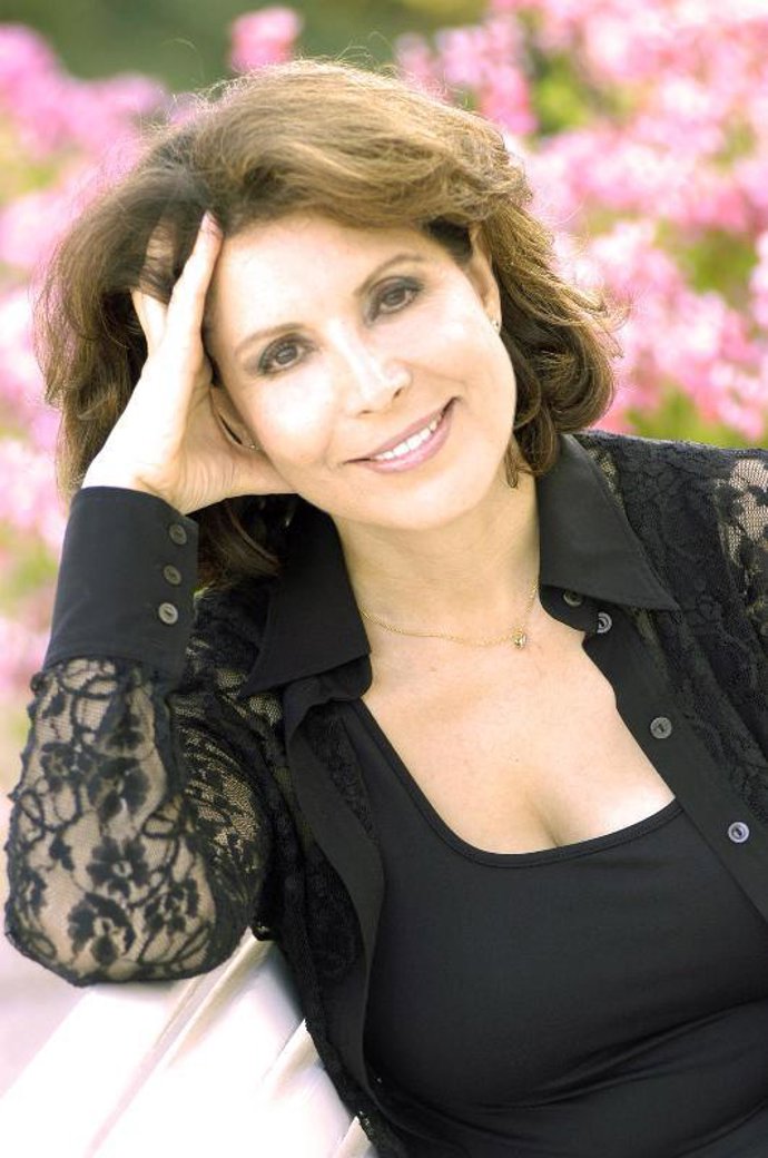 Massumeh, directora y dueña del centro.