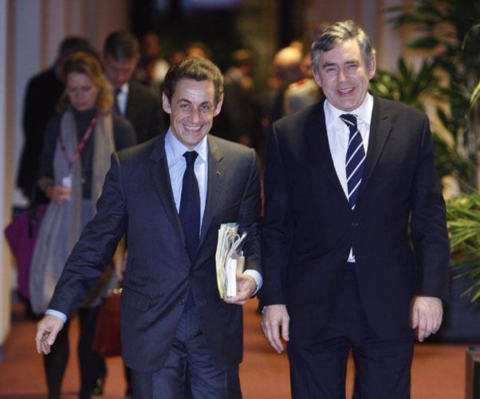 Sarkozy y Brown en Bruselas
