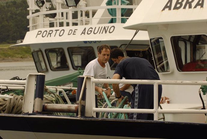 Imagen de pescadores de Asturias