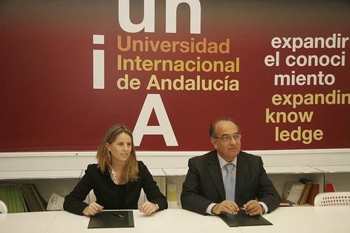Firma convenio la UNIA y la Fundación Barenboim-Said