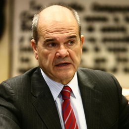 vicepresidente tercero del Gobierno y ministro de Política Territorial, Manuel C