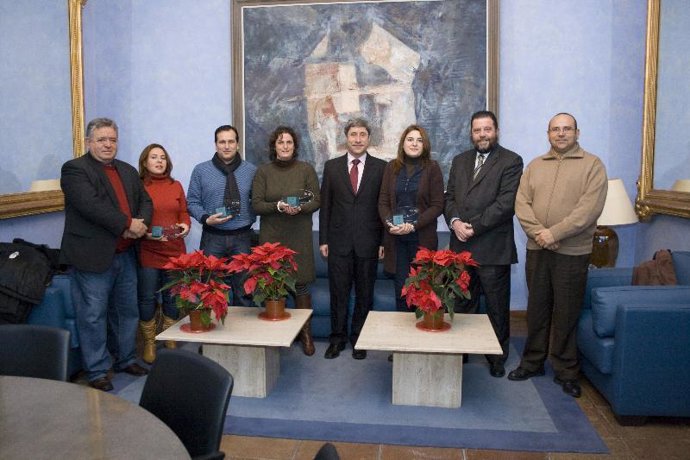 Pulido recibe a los galardonados