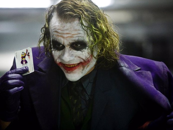 Heath Ledger joker en el caballero oscuro batman