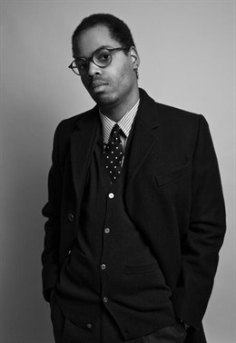 El diseñador Moises de la Renta