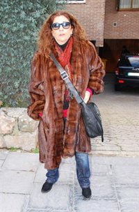 Lolita se casará en mayo