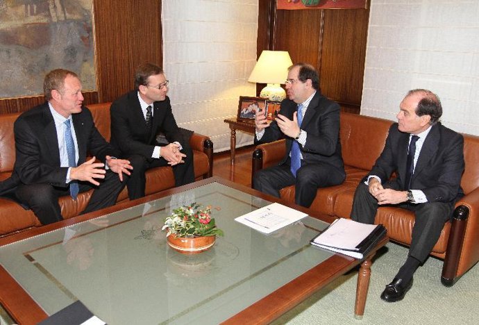 Pelata, Herrera, Villanueva y De los Mozos en la reunión de hoy en Valladolid