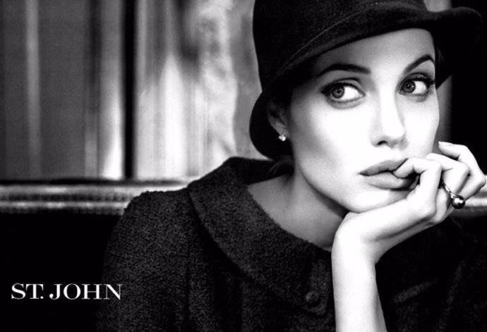 Angelina Jolie para 'St.John'