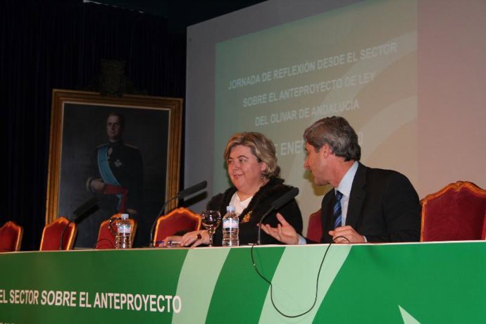 Clara Aguilera y Francisco Pulido en las jornadas