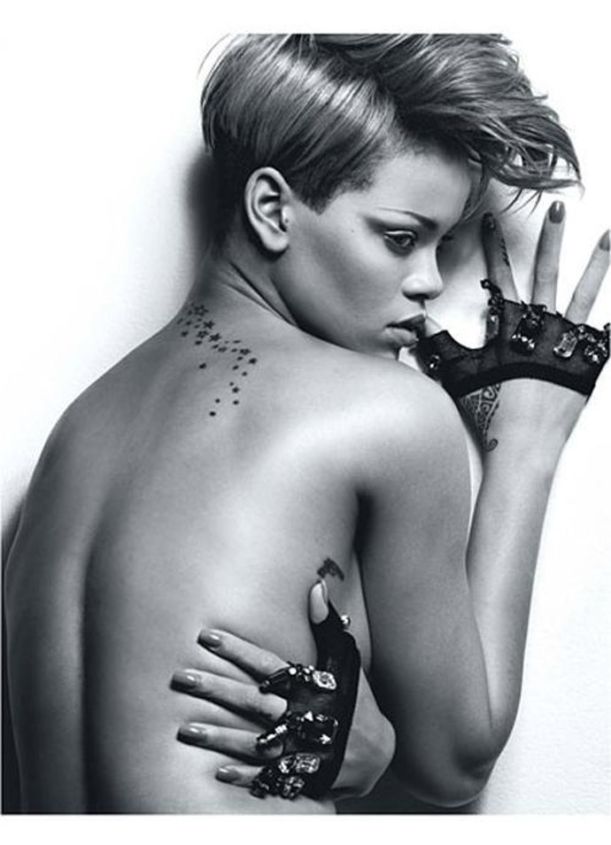 Rihanna para la revista 'W'