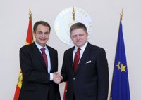 Zapatero confía en que la UE reflexione sobre una medida similar