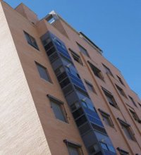 El precio de la vivienda libre modera su caída