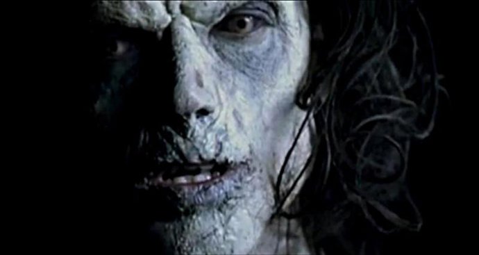 Captura del último videoclip de Enrique Bunbury 'Frente a Frente'