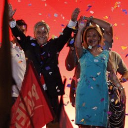 candidato de derechas Sebastián Piñera gana las elecciones en Chile