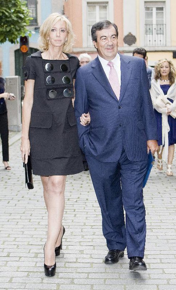 Álvarez cascos y Ana Porto