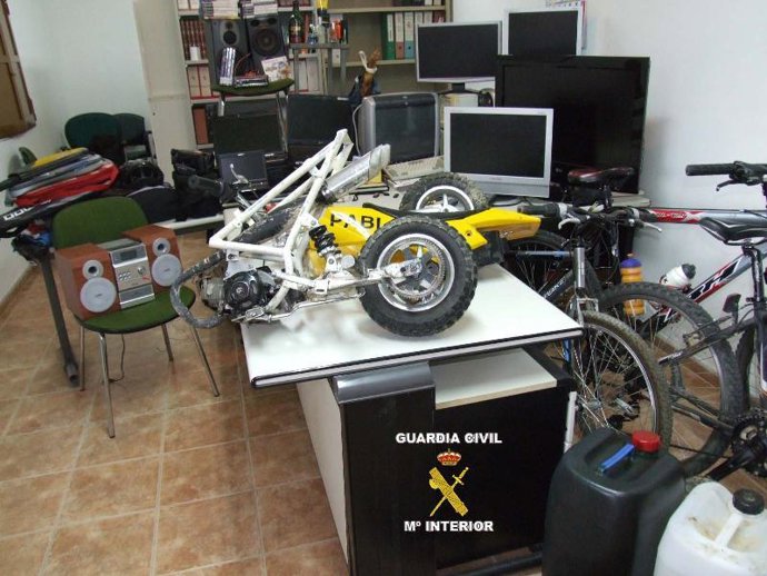 Efectos Recuperados En San Esteban De Gormaz (Soria)