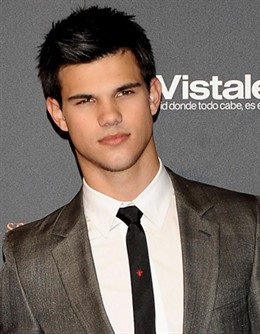 Taylor Lautner