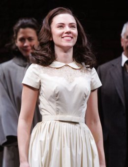 Scarlett Johansson debuta en Broadway