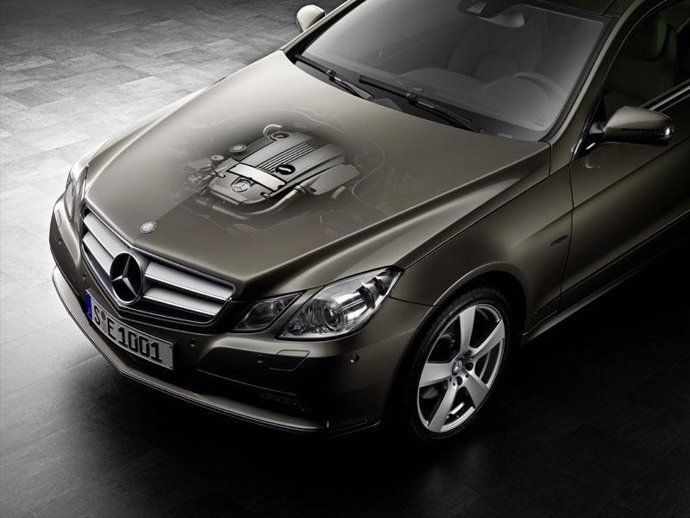 Motores de acceso en los modelos Mercedes-Benz Clase E Coupé