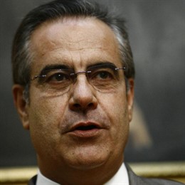 Primerísimo plano de Celestino Corbacho