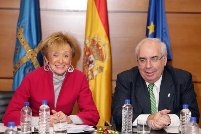María Teresa Fernández de la Vega y Vicente Álvarez Areces