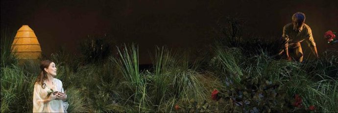 Verónica Forqúe en La abeja reina 