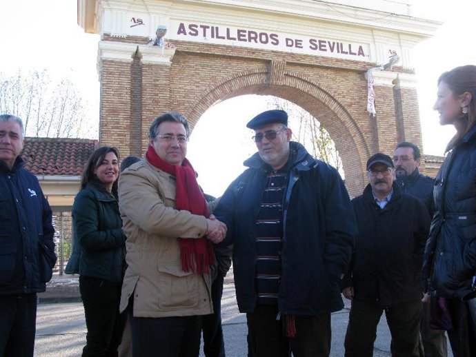 El portavoz popular y el presidente del comité de empresa