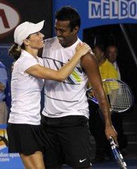 Leander Paes y Cara Black, campeones en dobles mixtos