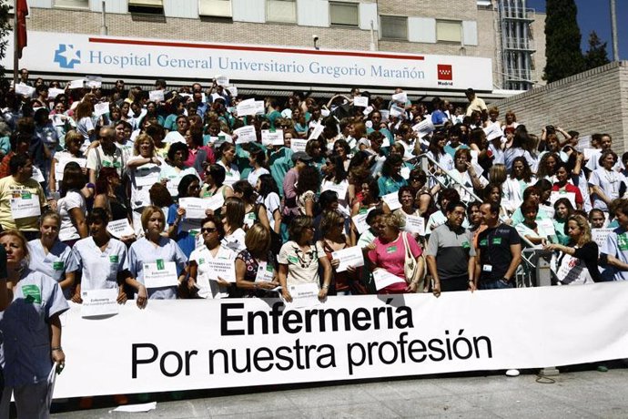 Concentración de enfermeros, en Madrid