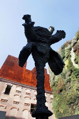 Elefante monumental de Miquel Barceló 