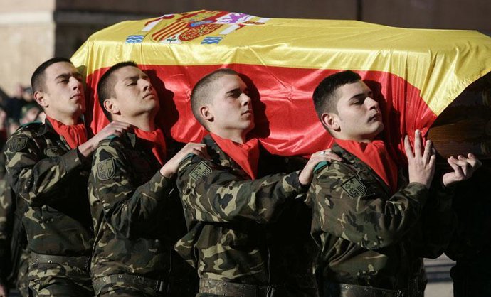 féretro del soldado john felipe moreno